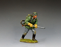 C.W.I. Advancing Pioneer w/Flammenwerfer 41